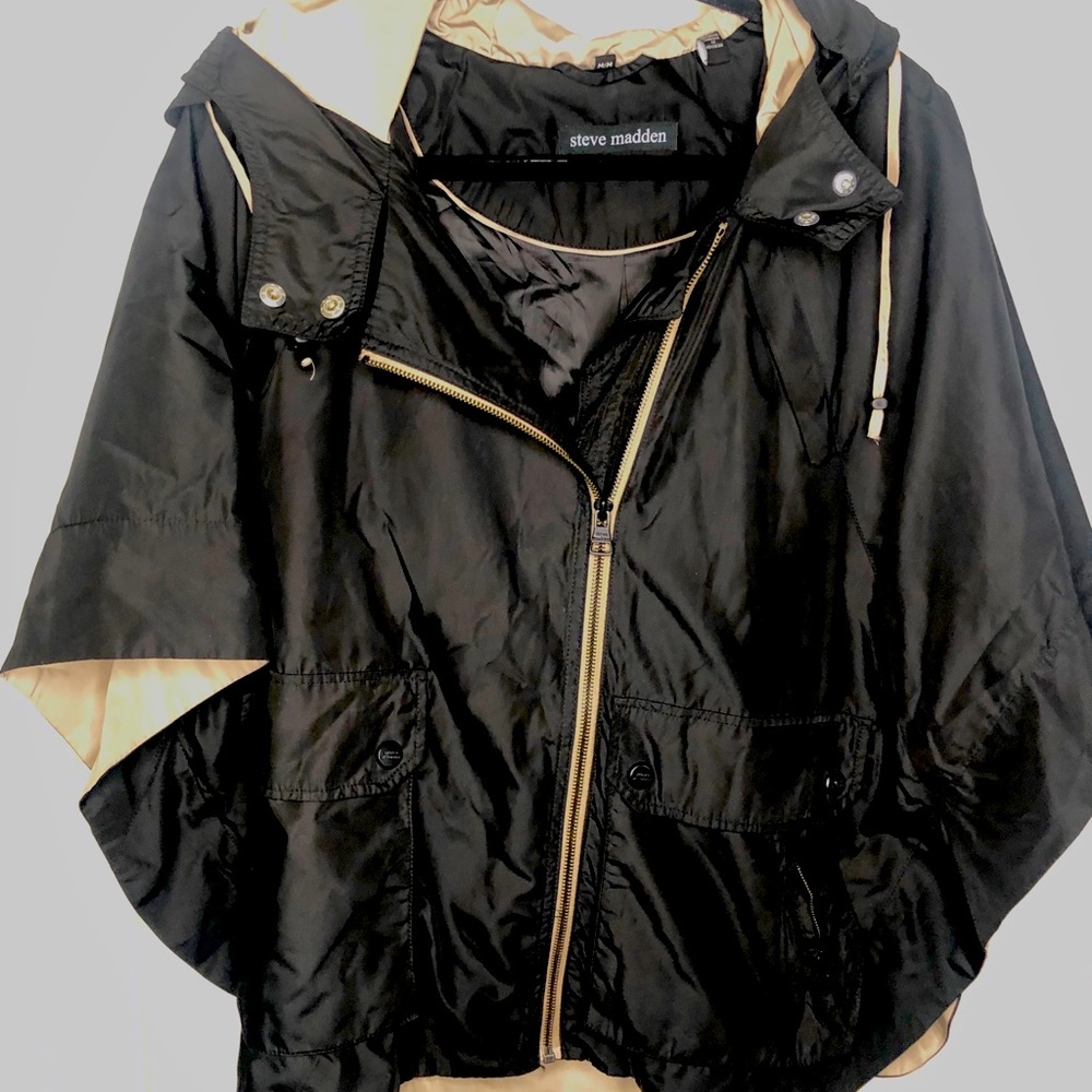 STEVE MADDEN RAIN PONCHO